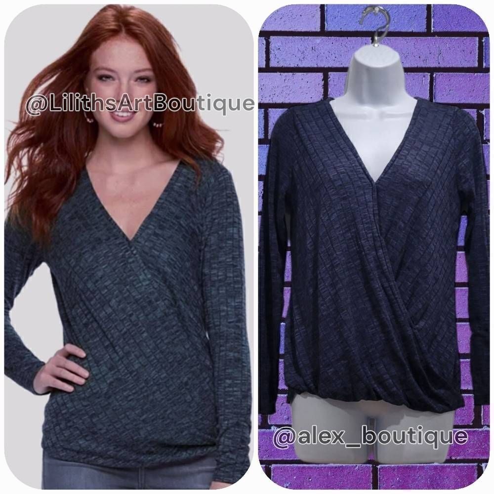 Rock and Republic Ribbed Twist Top(K013)-Size XS for Women